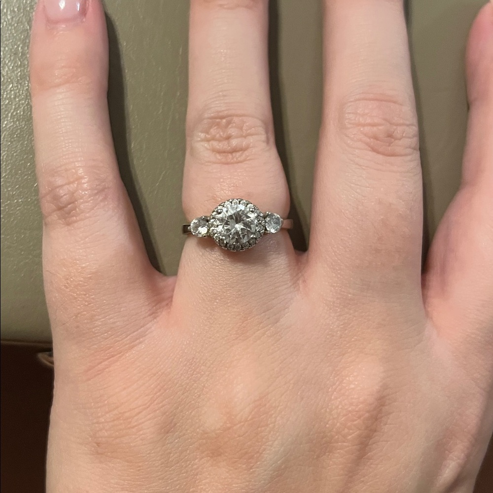 Charmed Aroma | Size 7 Ring